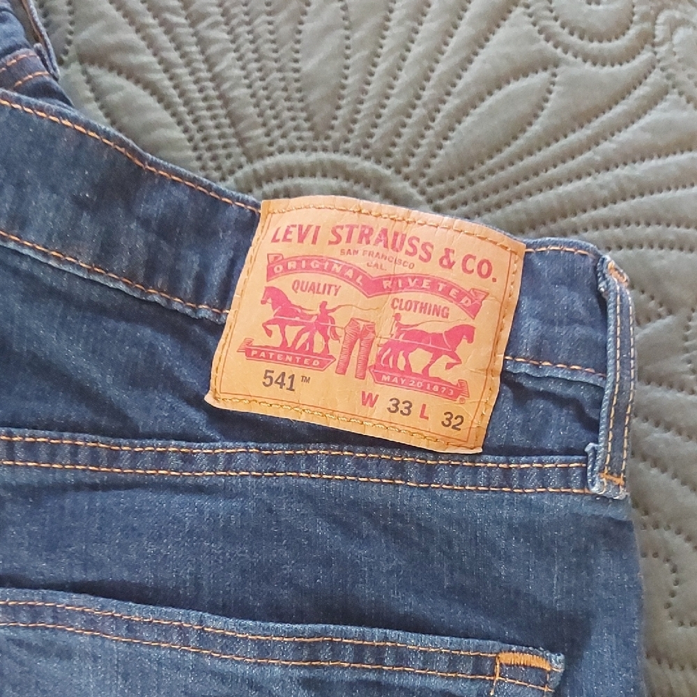 Levi's Relaxed Blue Jeans Iconic Denim